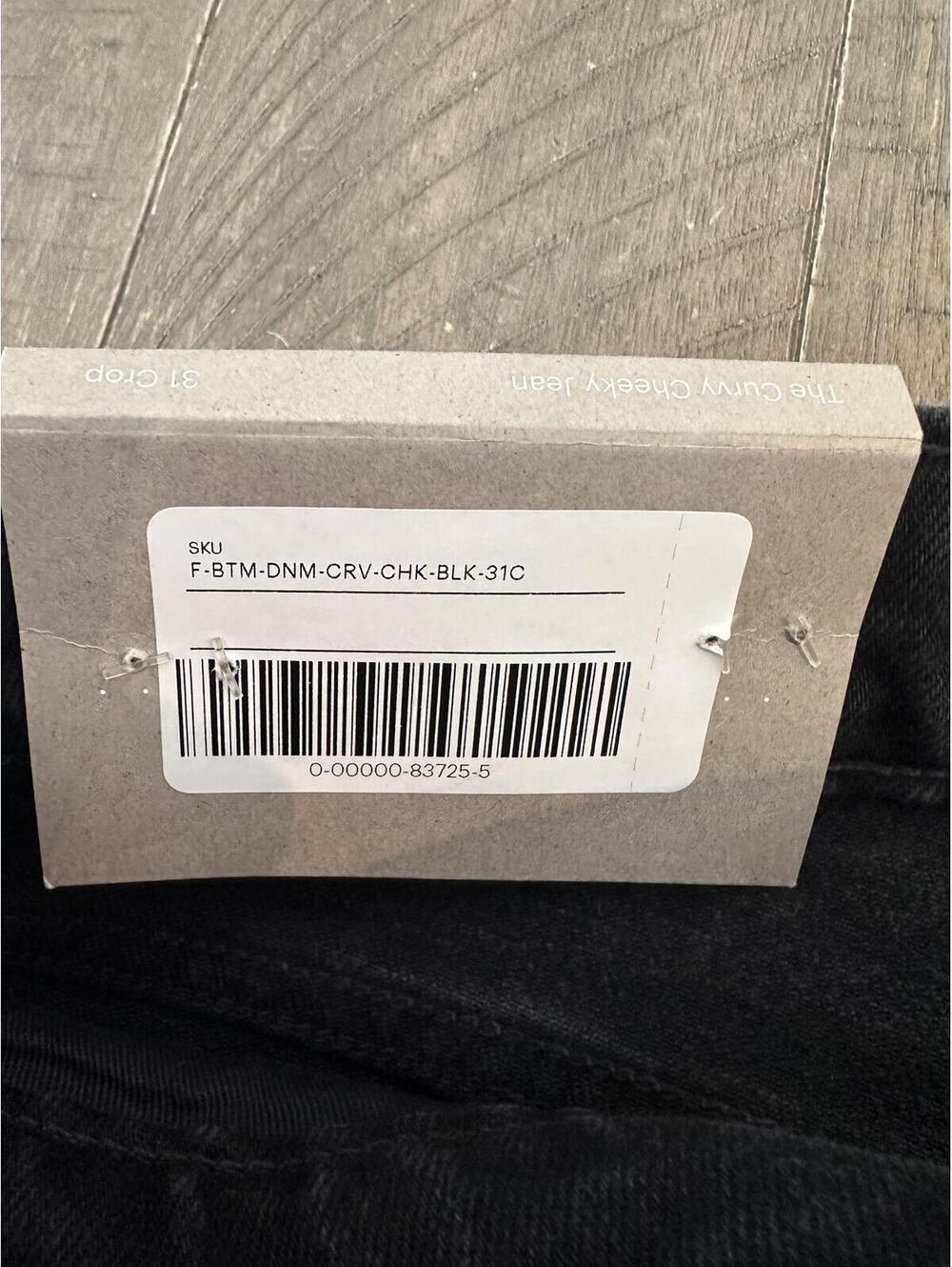 NWT Everlane The Curvy Cheeky Jean Crop Straight Leg Black Women’s size 31 - Picture 8 of 15
